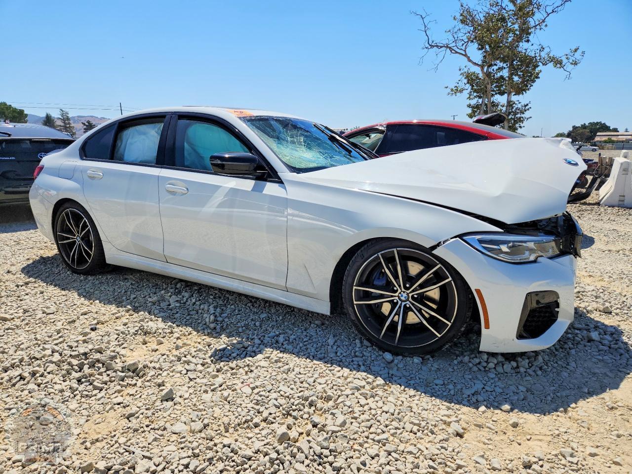 2021 BMW 3 SERIES — фото 4