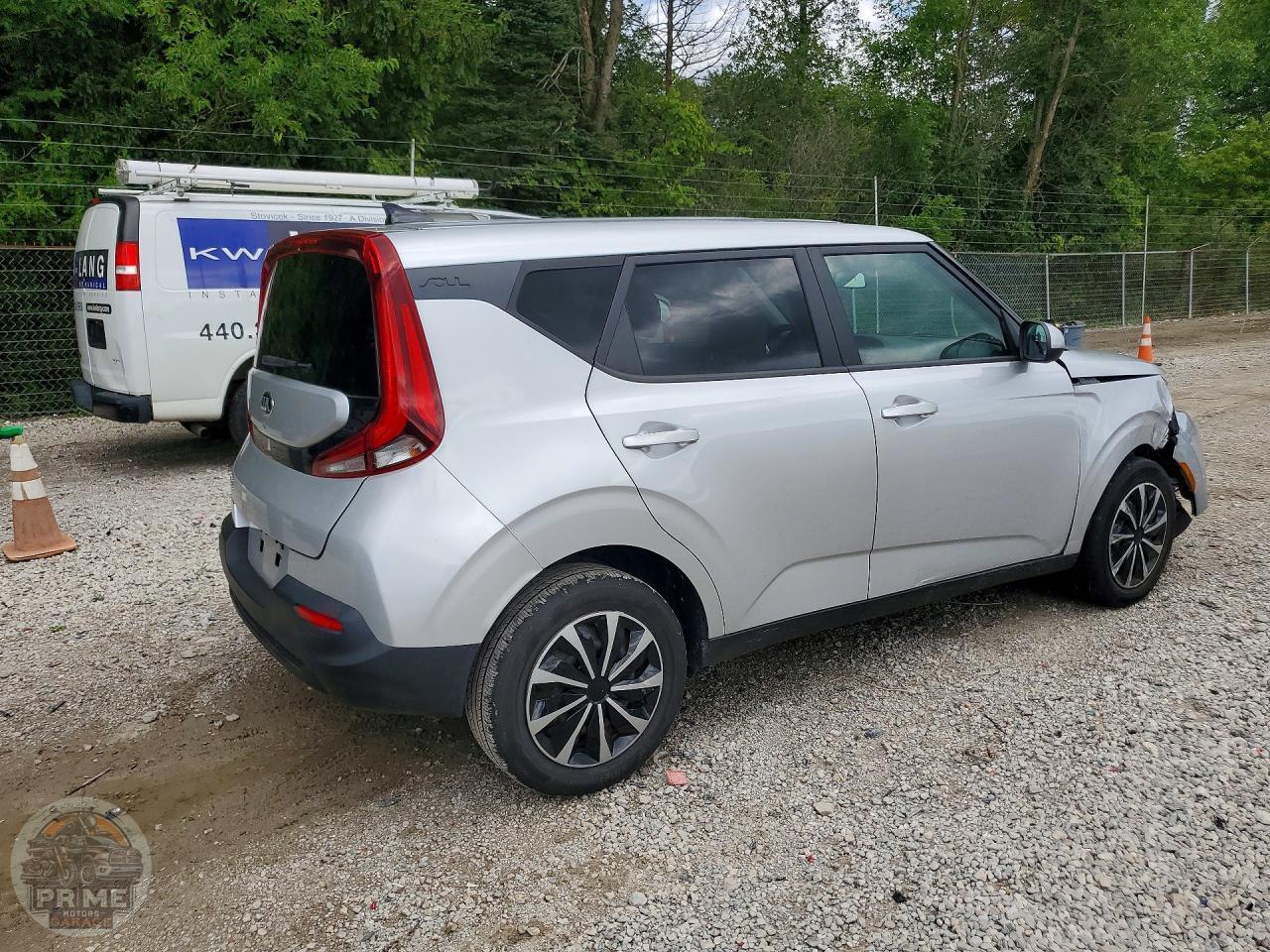 2021 KIA SOUL — фото 3