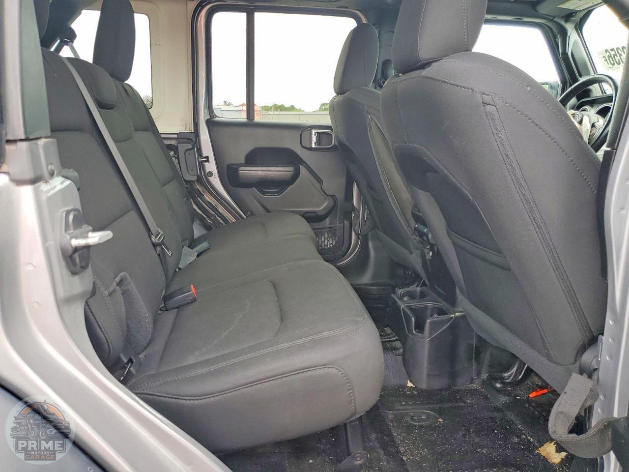 2020 JEEP WRANGLER — фото 11