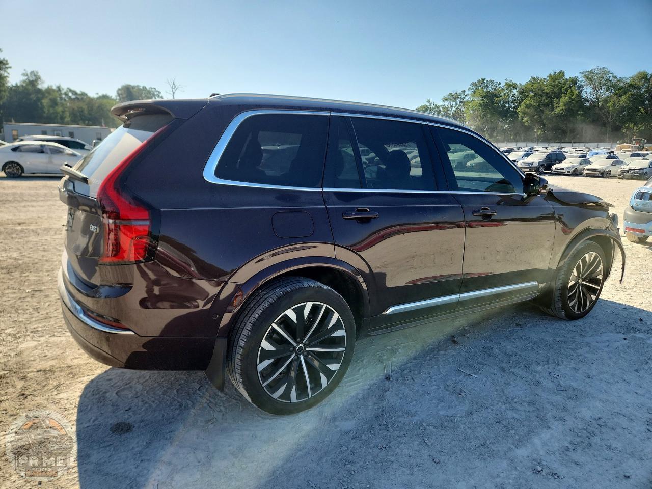 2025 VOLVO XC90 — фото 3
