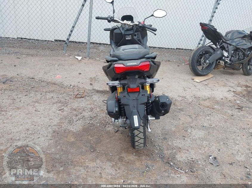2025 HONDA ADV160 A — фото 6