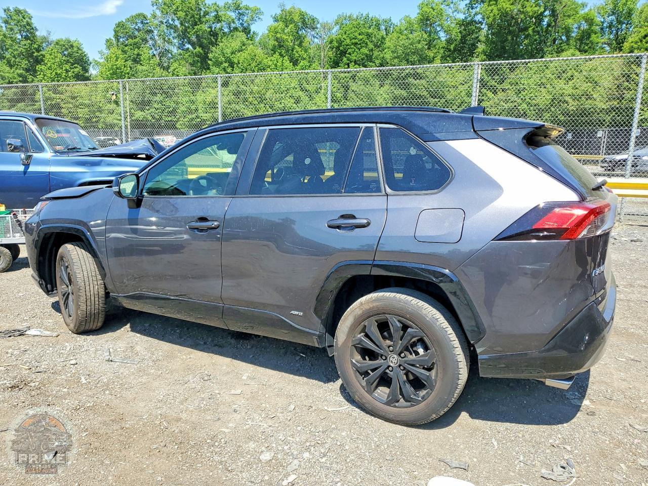 2025 TOYOTA RAV4 — фото 2