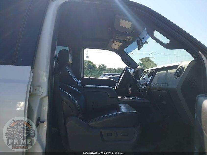 2012 FORD SUPER DUTY F-250 SRW LARIAT — фото 5