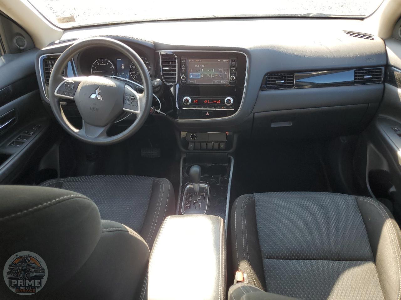 2020 MITSUBISHI OUTLANDER — фото 8