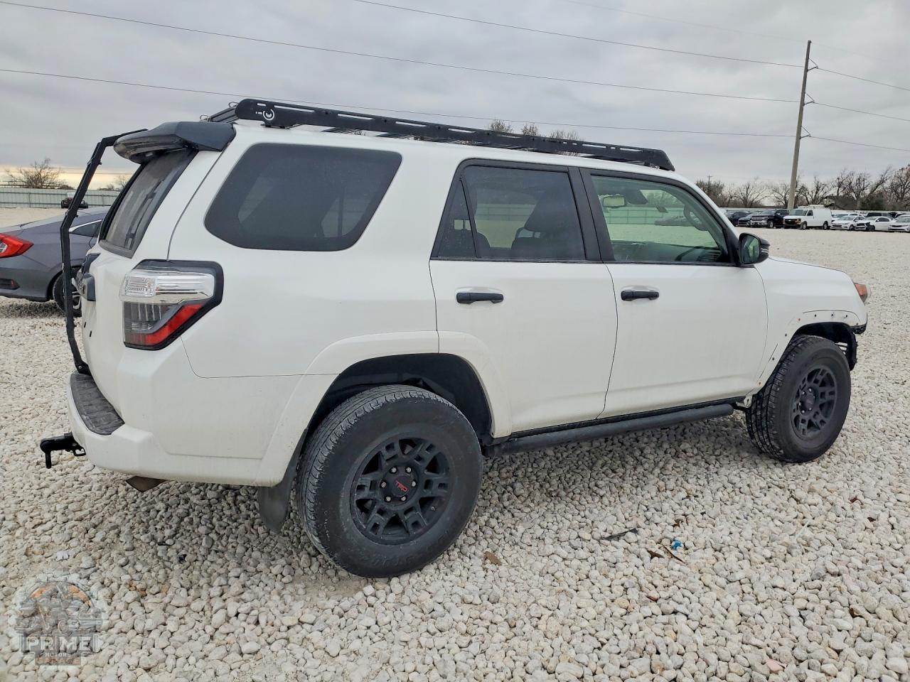 2021 TOYOTA 4RUNNER — фото 3