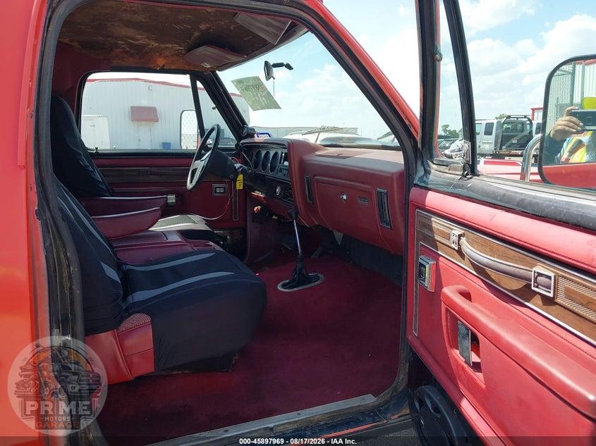 1986 DODGE RAMCHARGER AW-100 — фото 5