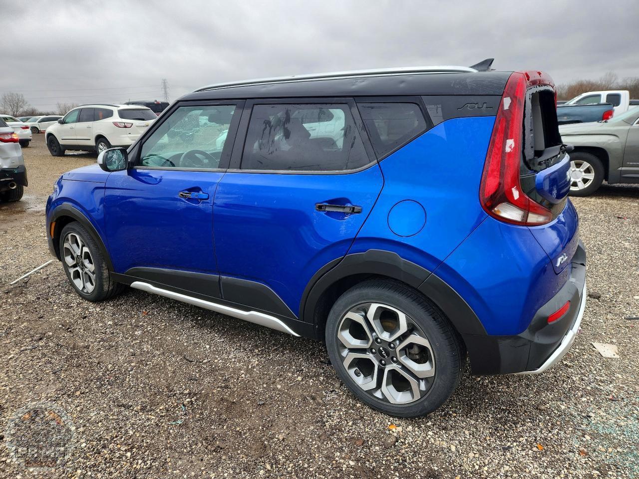 2022 KIA SOUL — фото 2