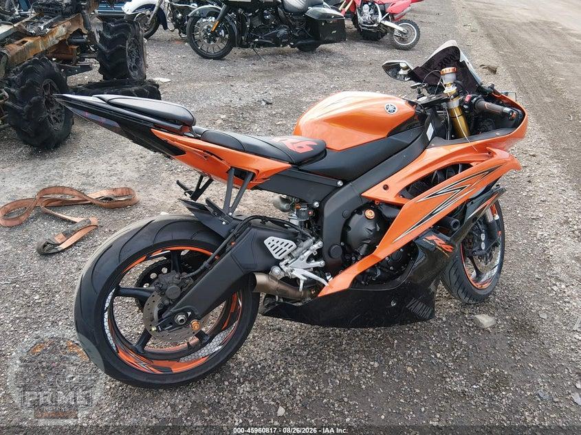 2009 YAMAHA YZFR6 — фото 4