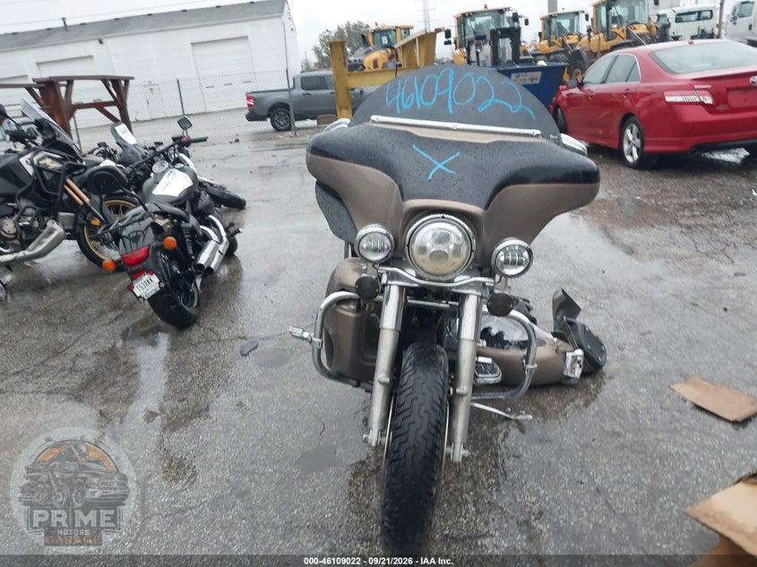 2004 HARLEY-DAVIDSON FLHTCUI (ULTRA CLASSIC ELECTRA GLIDE) — фото 5