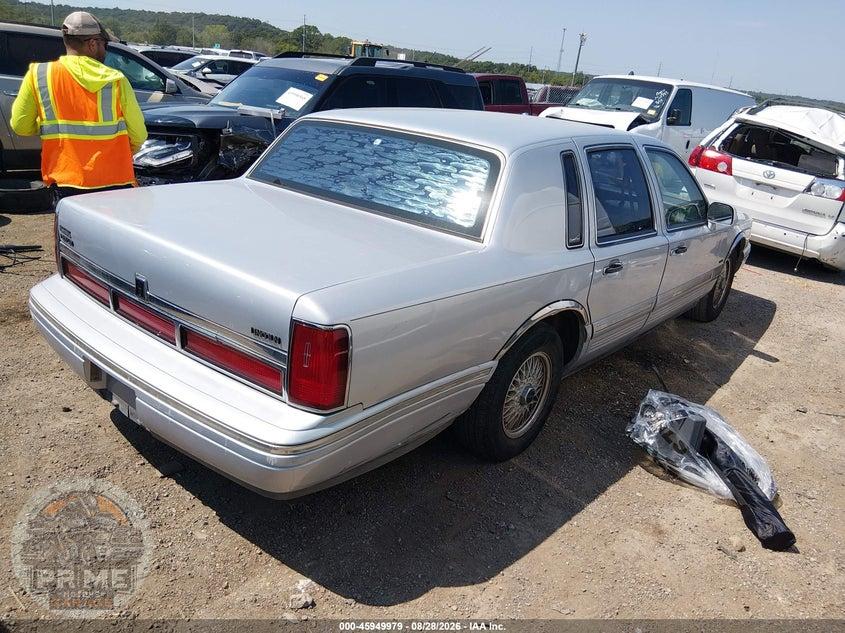 1996 LINCOLN TOWN CAR SGN/DMND ANV/CYPRESS/JN — фото 4