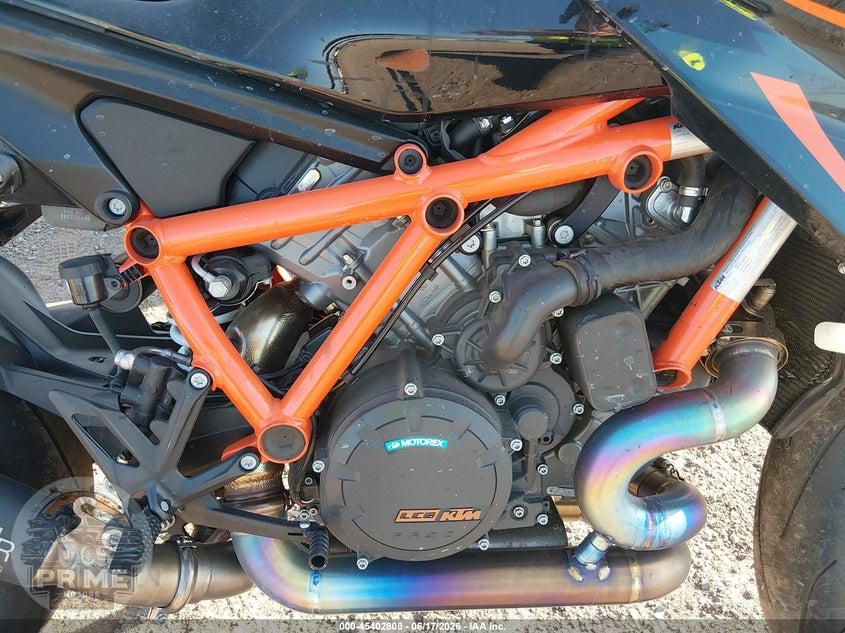 2023 KTM 1290 SUPER DUKE R — фото 8
