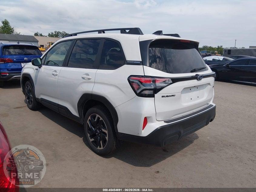 2025 SUBARU FORESTER PREMIUM HYBRID — фото 3