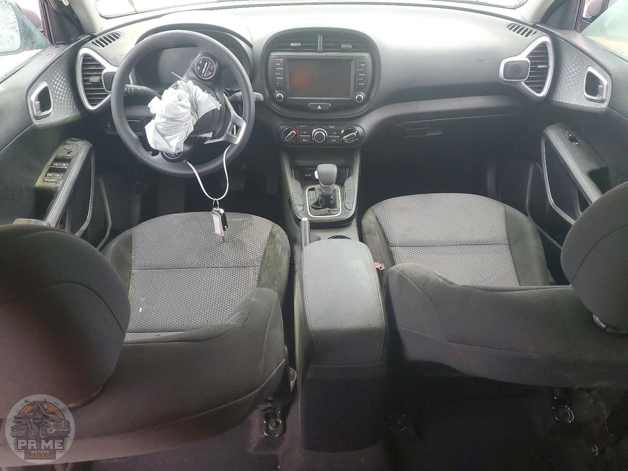 2025 KIA SOUL — фото 16