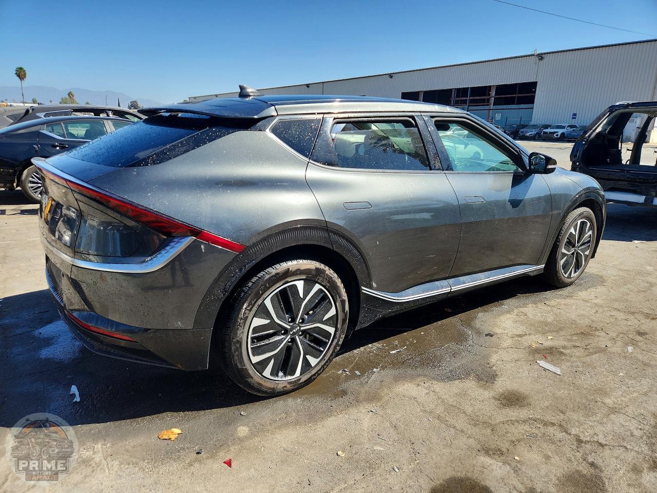 2023 KIA EV6 — фото 3