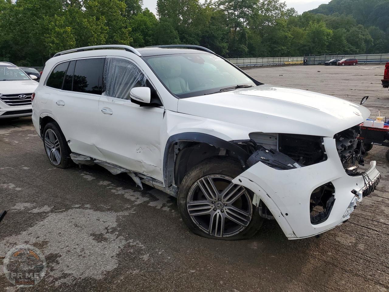 2025 MERCEDES-BENZ GLS CLASS — фото 4