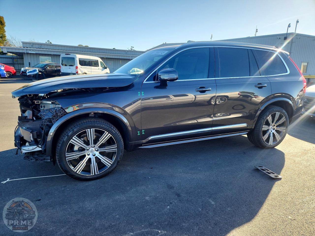 2025 VOLVO XC90 — фото 1
