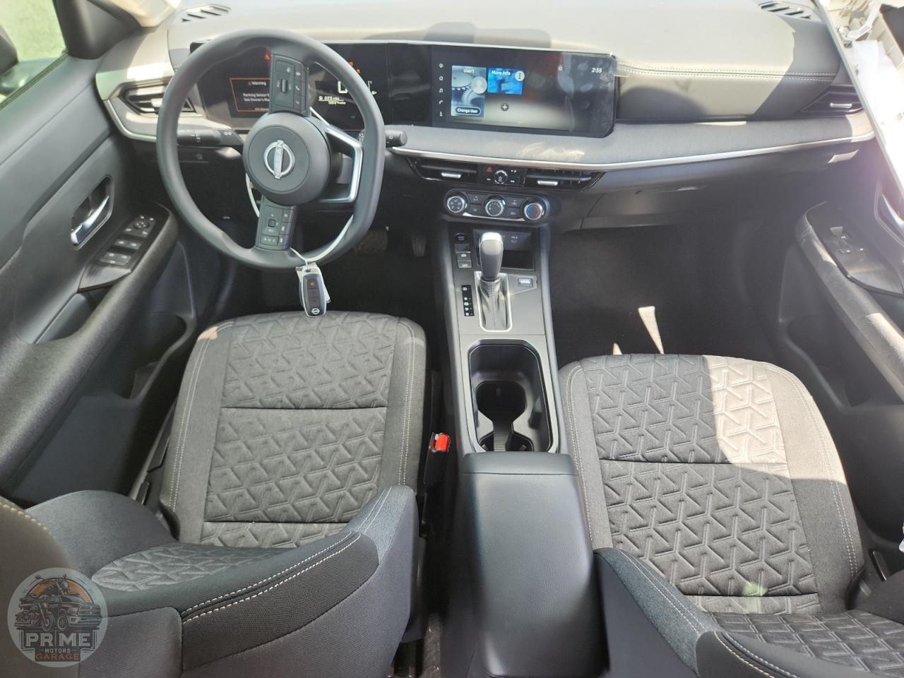 2025 NISSAN KICKS — фото 8
