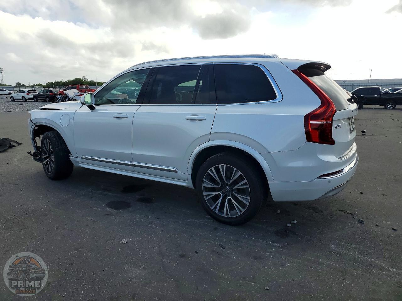 2022 VOLVO XC90 — фото 2