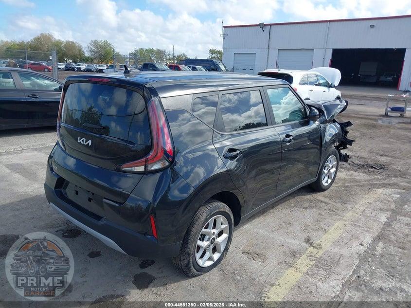 2024 KIA SOUL LX — фото 4
