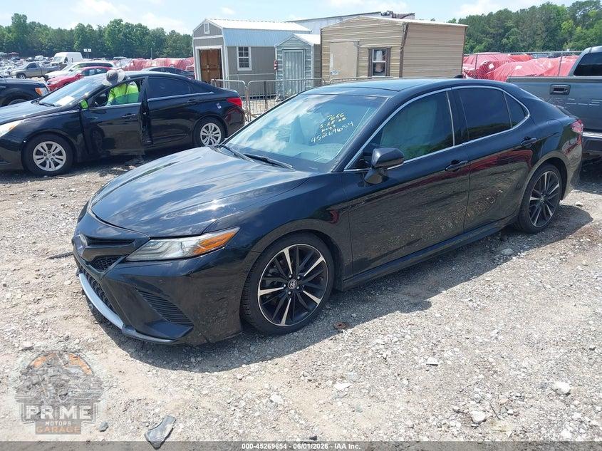 2019 TOYOTA CAMRY XSE — фото 2