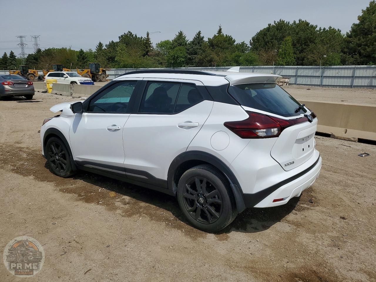 2021 NISSAN KICKS — фото 2