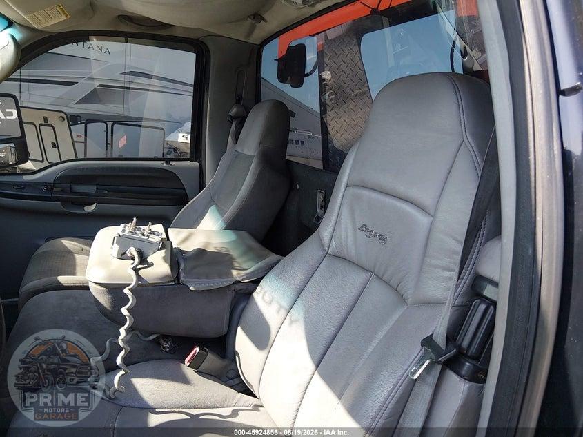 2005 FORD F-350 XL/XLT — фото 6