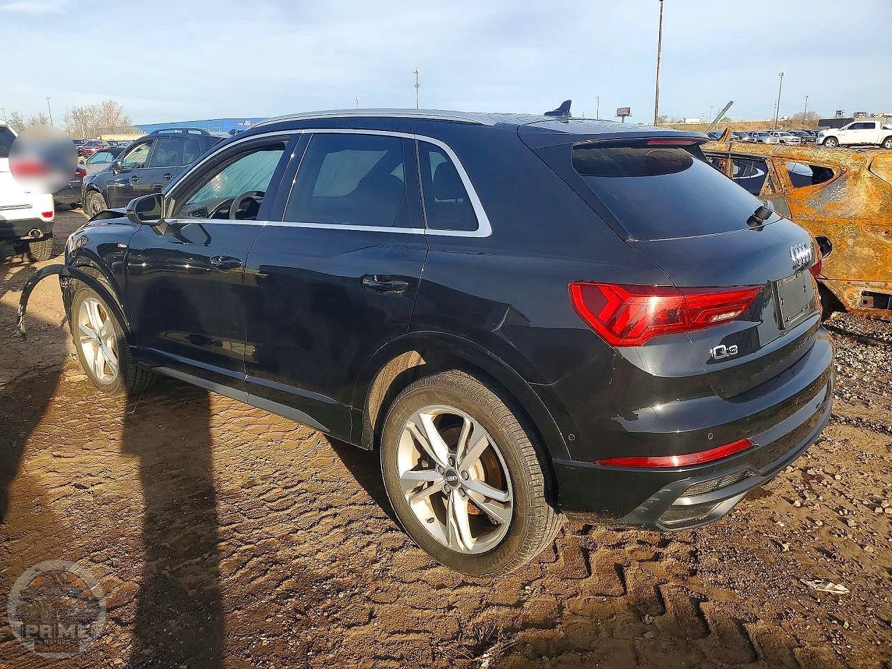 2020 AUDI Q3 — фото 2