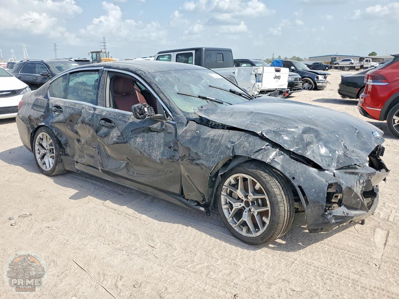 2025 BMW 3 SERIES — фото 14