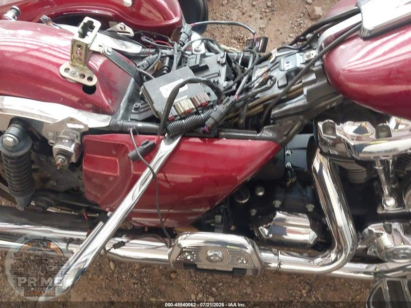 2018 HARLEY-DAVIDSON FLTRX (ROAD GLIDE, ROAD GLIDE CUSTOM) ROAD GLIDE — фото 15