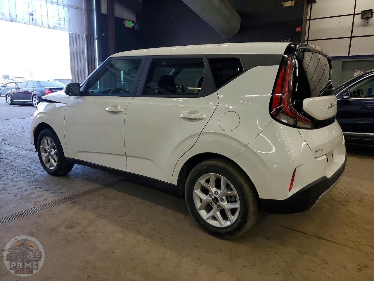2025 KIA SOUL — фото 2