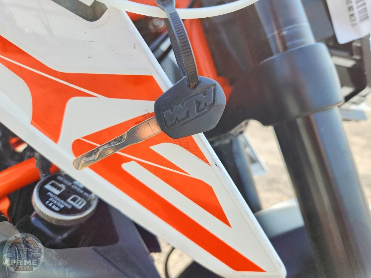 2017 KTM 390 — фото 15