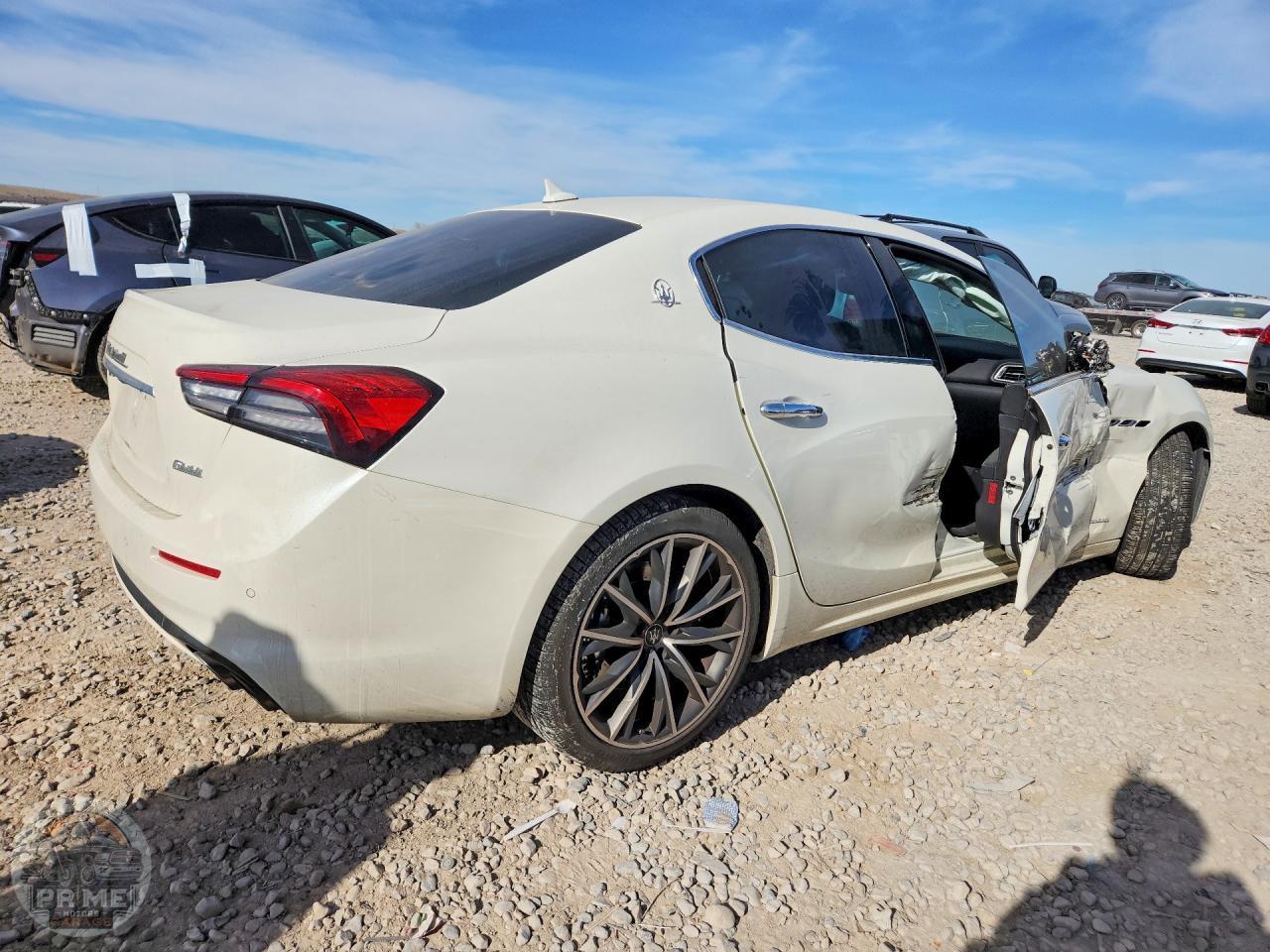 2021 MASERATI GHIBLI — фото 3