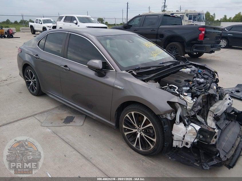 2018 TOYOTA CAMRY HYBRID SE — фото 1