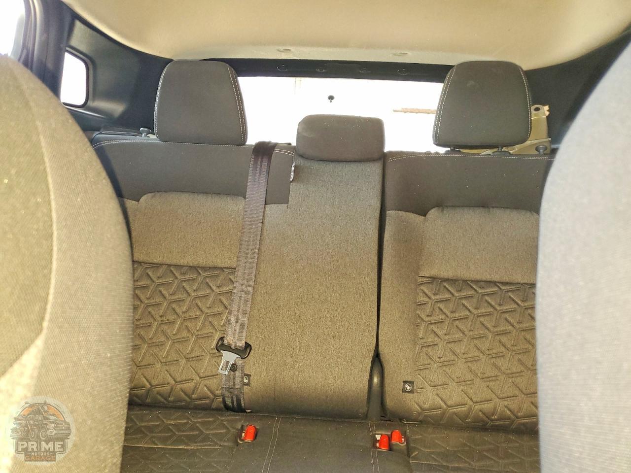 2025 NISSAN KICKS — фото 10