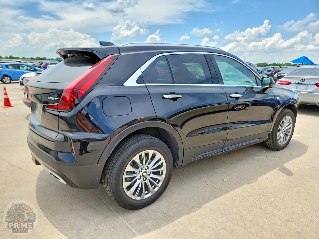 2024 CADILLAC XT4 — фото 3