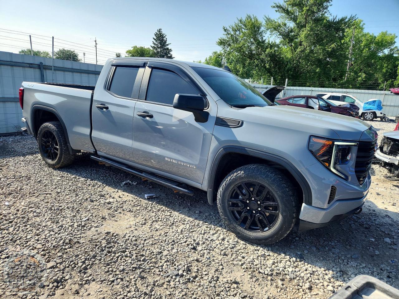 2024 GMC SIERRA — фото 7