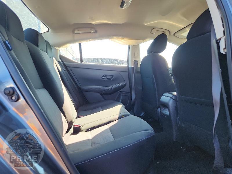 2025 NISSAN SENTRA — фото 10
