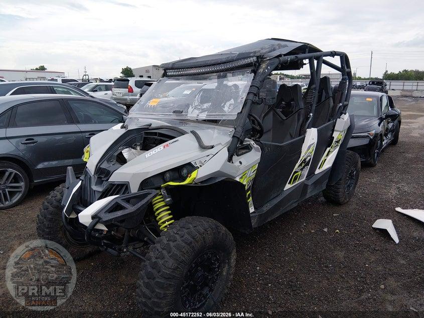 2016 CAN-AM MAVERICK MAX 1000R TURBO/X DS/RS — фото 2
