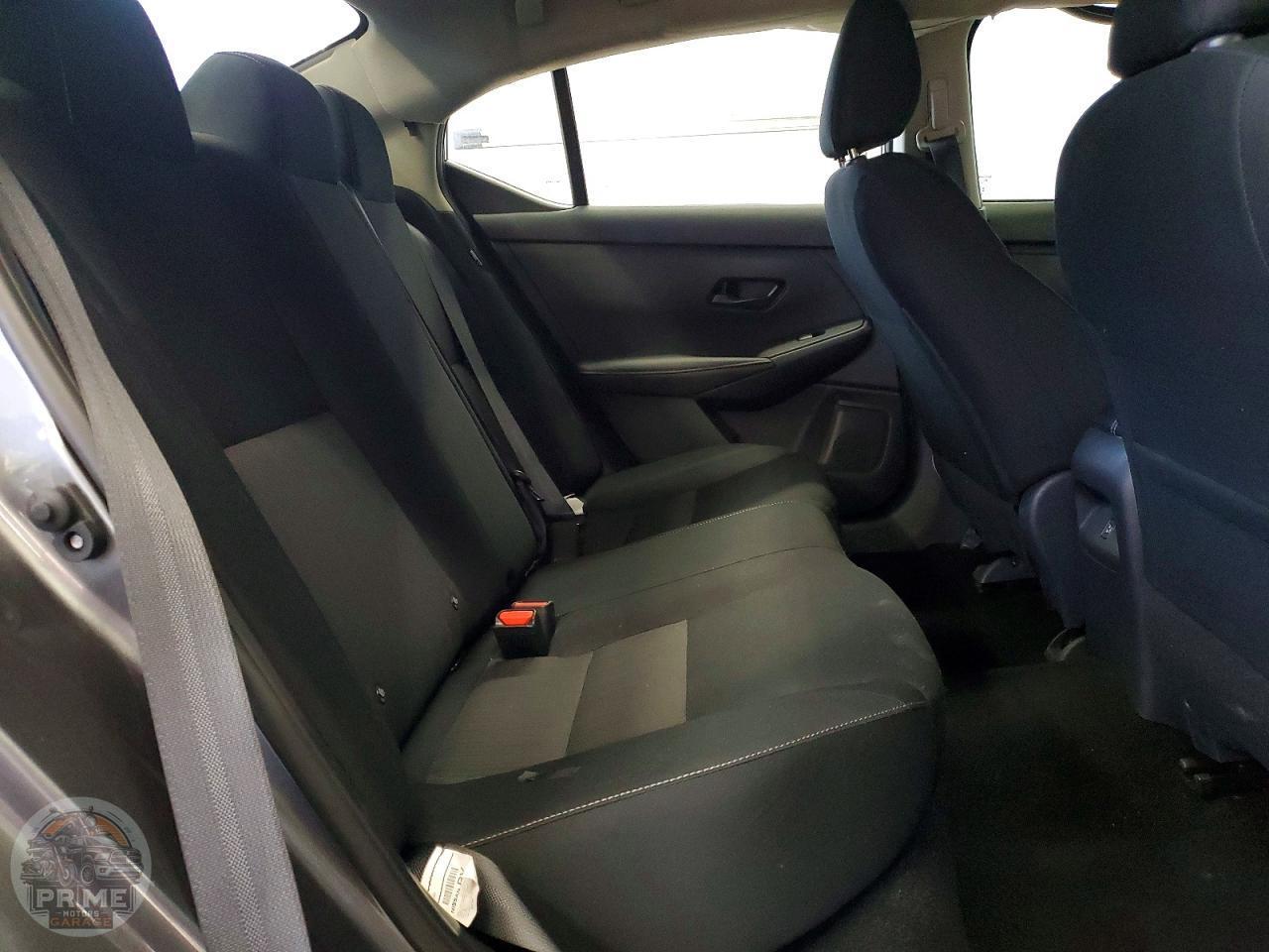 2025 NISSAN SENTRA — фото 10
