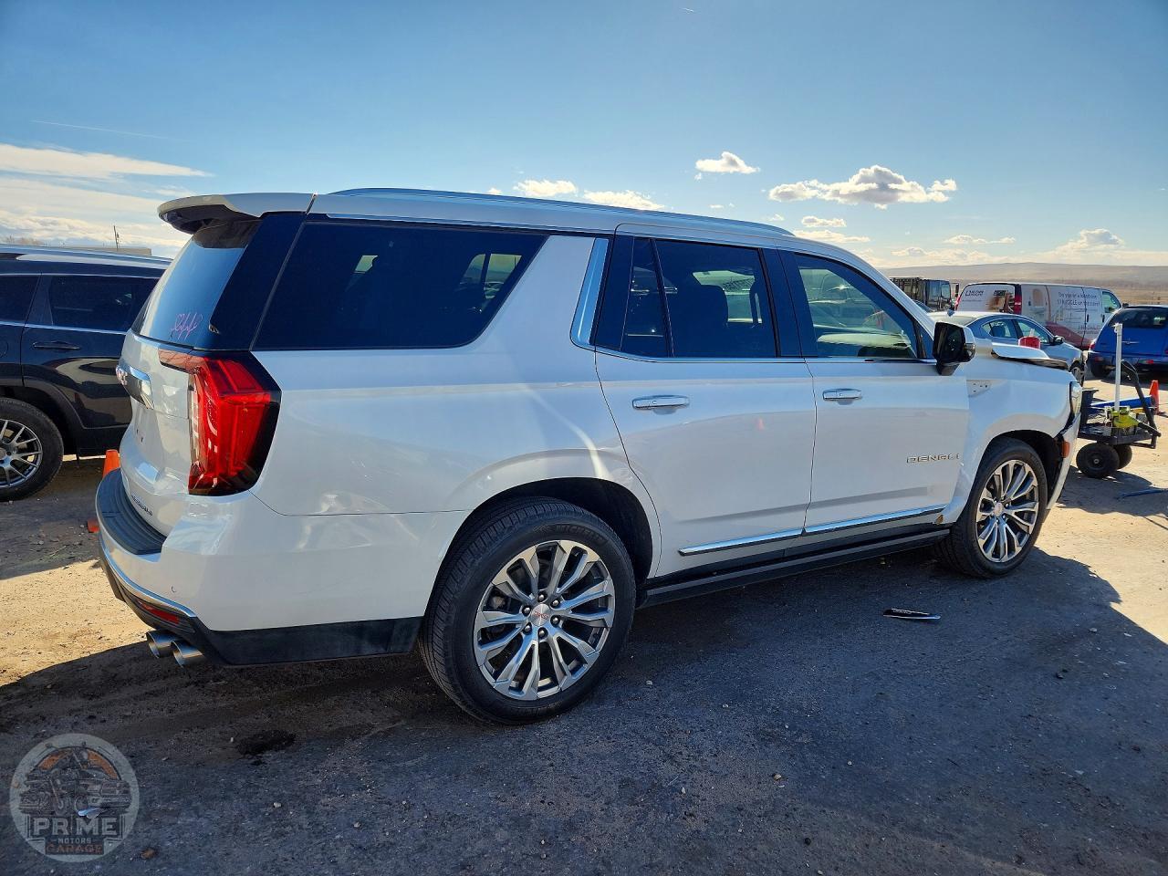 2021 GMC YUKON — фото 3