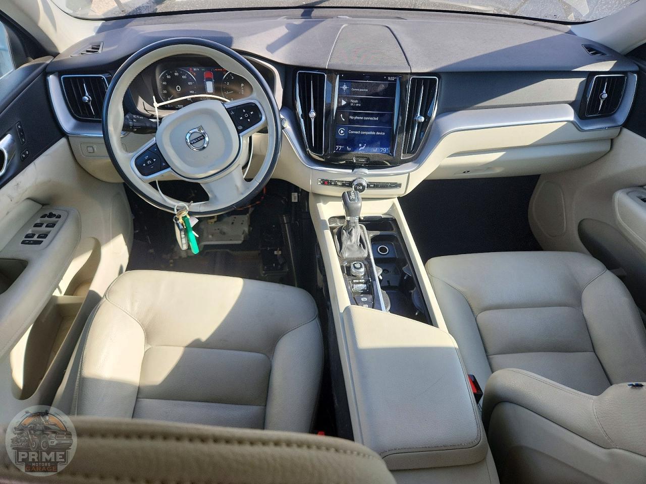 2020 VOLVO XC60 — фото 13