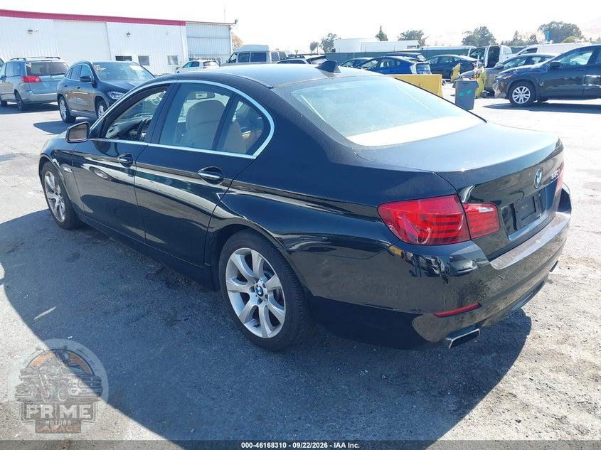 2012 BMW 550I — фото 3