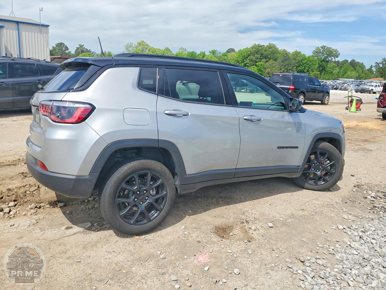 2023 JEEP COMPASS — фото 3