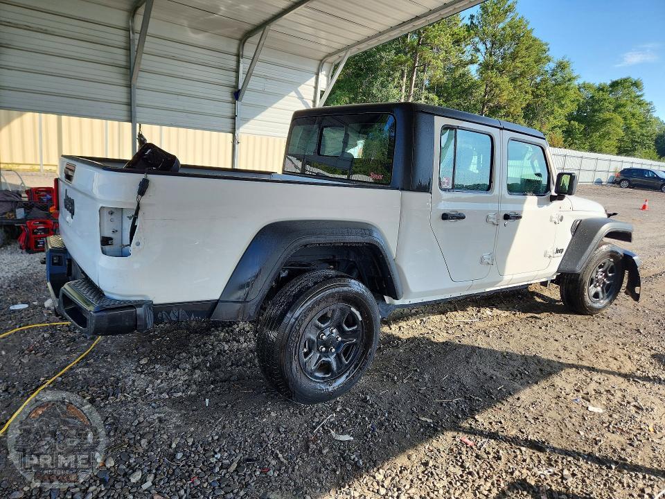 2025 JEEP GLADIATOR — фото 3