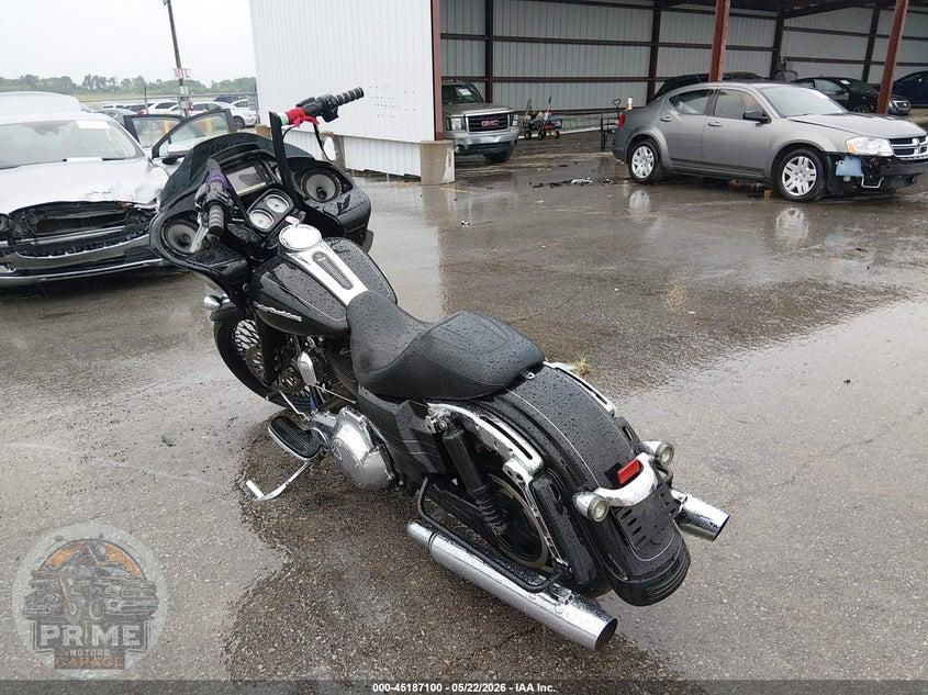 2015 HARLEY-DAVIDSON FLTRXS (ROAD GLIDE SPECIAL) ROAD GLIDE SPECIAL — фото 3