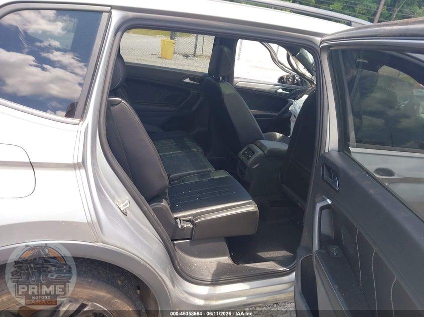 2023 VOLKSWAGEN TIGUAN 2.0T SE R-LINE BLACK — фото 8