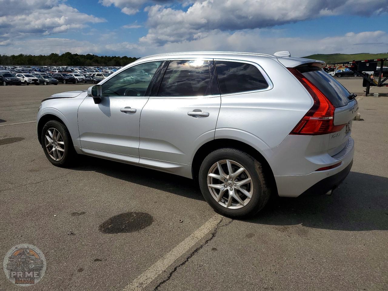 2020 VOLVO XC60 — фото 2