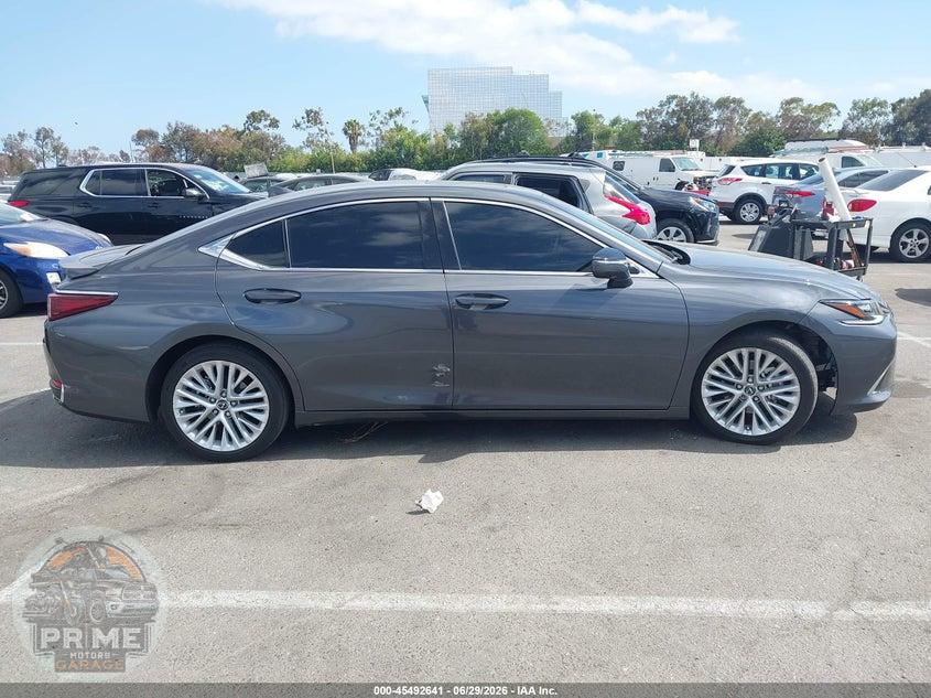 2025 LEXUS ES 300H LUXURY — фото 13