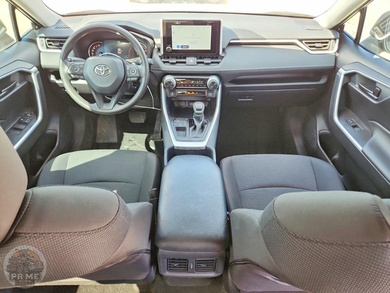 2025 TOYOTA RAV4 — фото 8