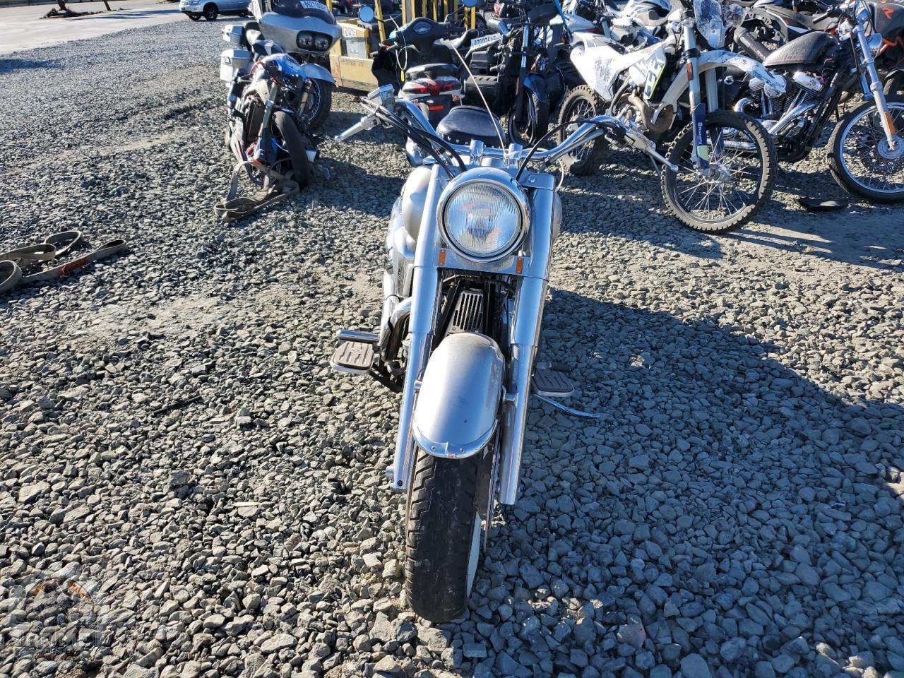 2003 YAMAHA XV1600 — фото 2